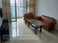 景湖大酒店对面两房两厅一卫三阳台可改两卫 银湖逸居