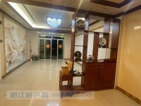 兴达家园二楼三房两厅，向正南大花园，精装 兴达家园